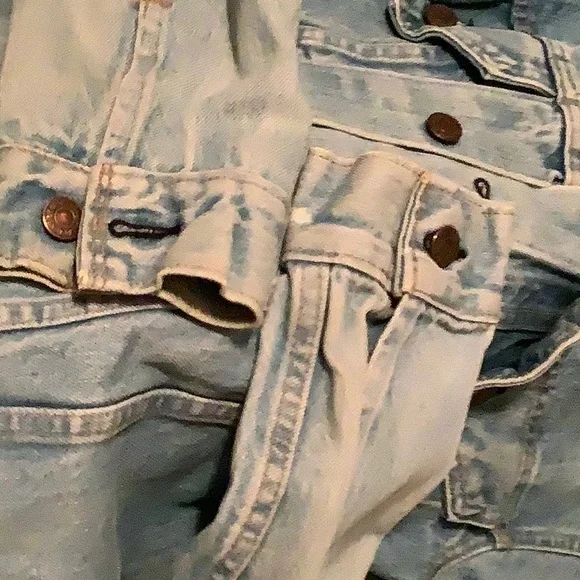 Men's Vintage Light Blue Denim Jacket - Picture 6 of 7